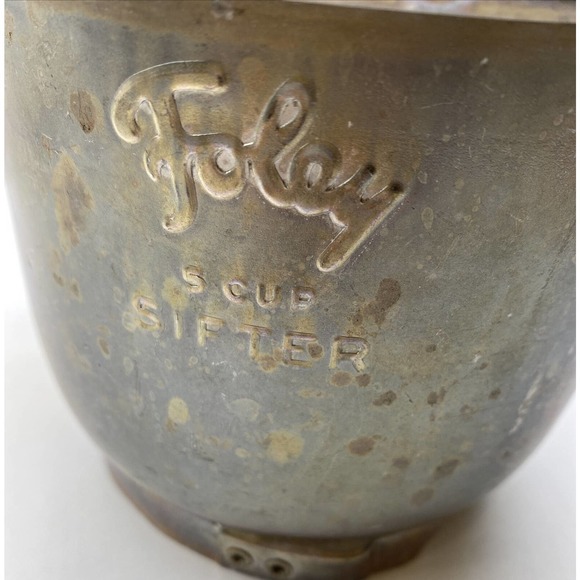VINTAGE Foley 5 Cup Flour Sifter Aluminum COLLECTIBLE ANTIQUE - Picture 2 of 10